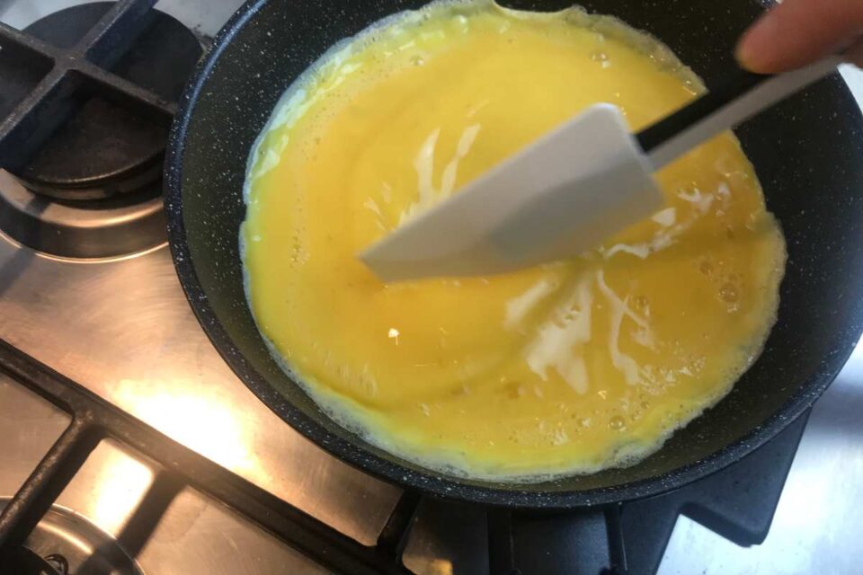 immagine di uova in padella