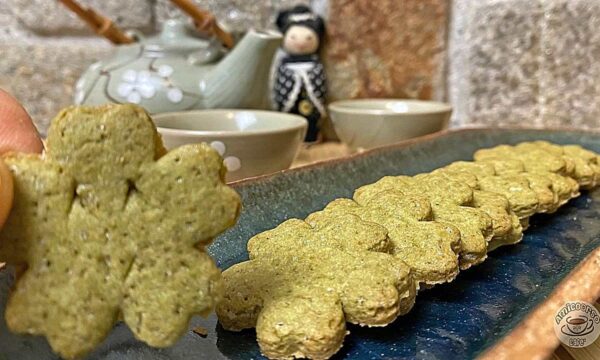 Biscottini al matcha: in Giappone con un morso