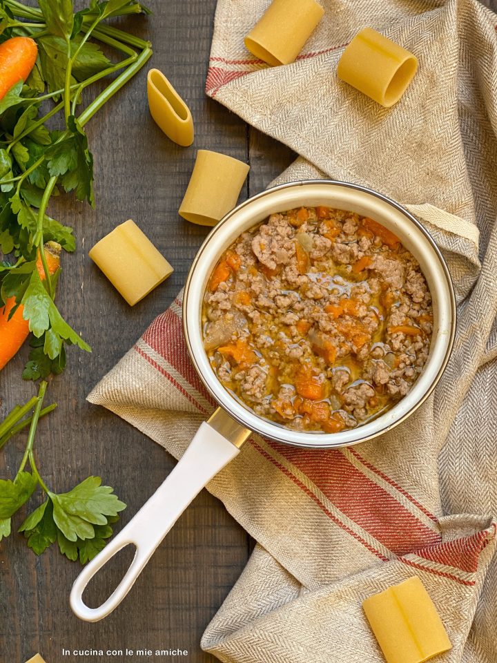 Ragù bianco di salsiccia - In cucina con le mie amiche