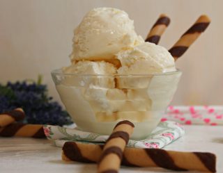 gelato alla panna cremoso senza gelatiera 