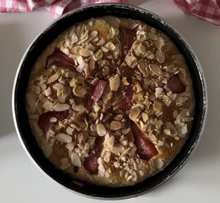torta alle fragole con couscous
