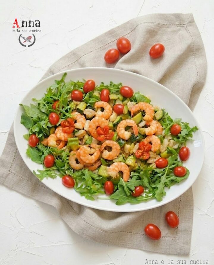 Insalata di gamberi con zucchine e rucola