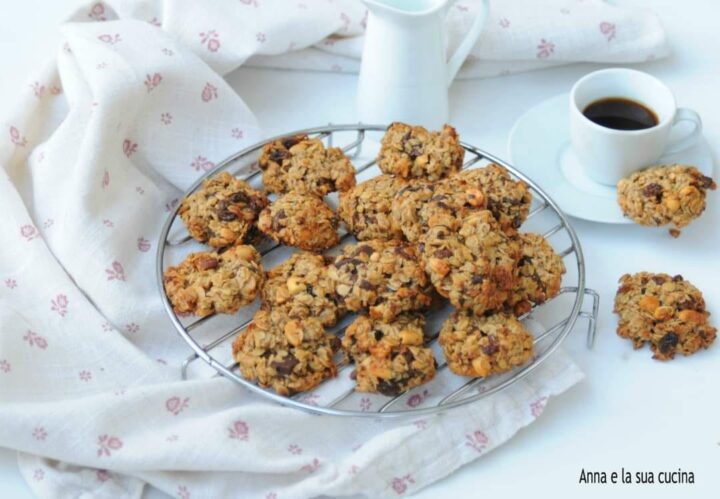 Biscotti con fiocchi d'avena