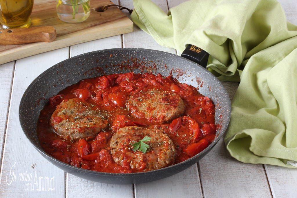 HAMBURGER AL POMODORO ricetta speciale, succosa e saporita