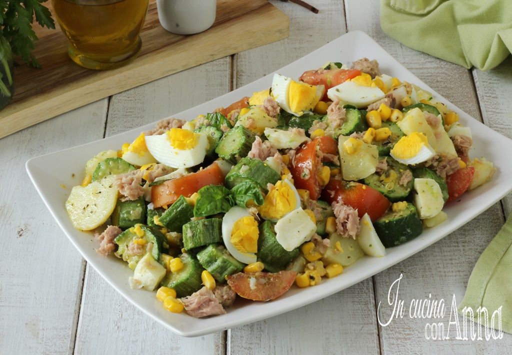 Insalatona di zucchine e patate estiva