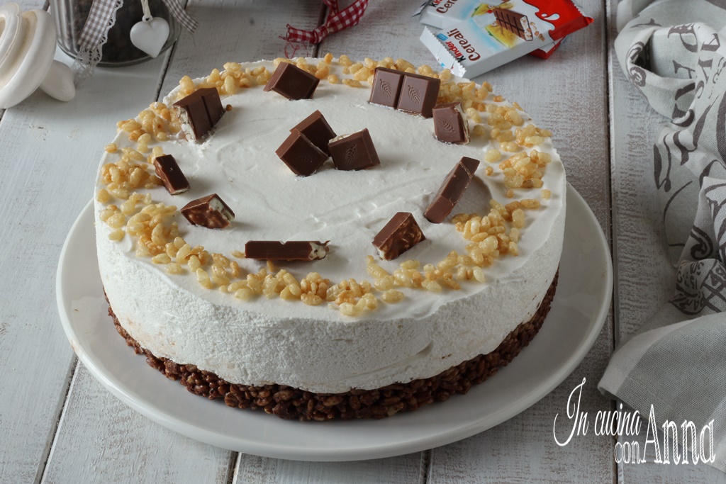 TORTA KINDER CEREALI  anniversario del canale 