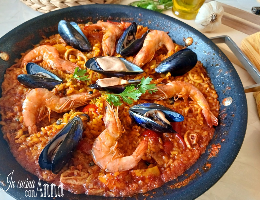 PAELLA DE MARISCO, la ricetta spagnola