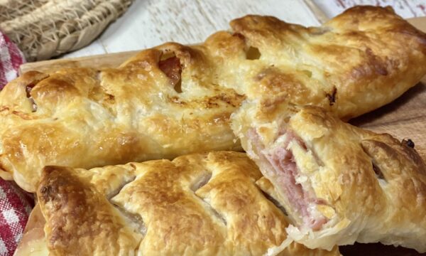 FLAUTI SFOGLIATI (RICETTA 5 MINUTI)