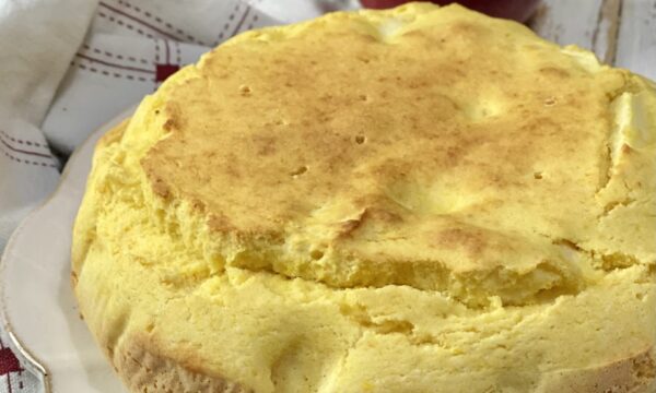 TORTA DI MELE AL PROFUMO DI LIMONE