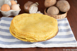 crespelle con impasto di patate