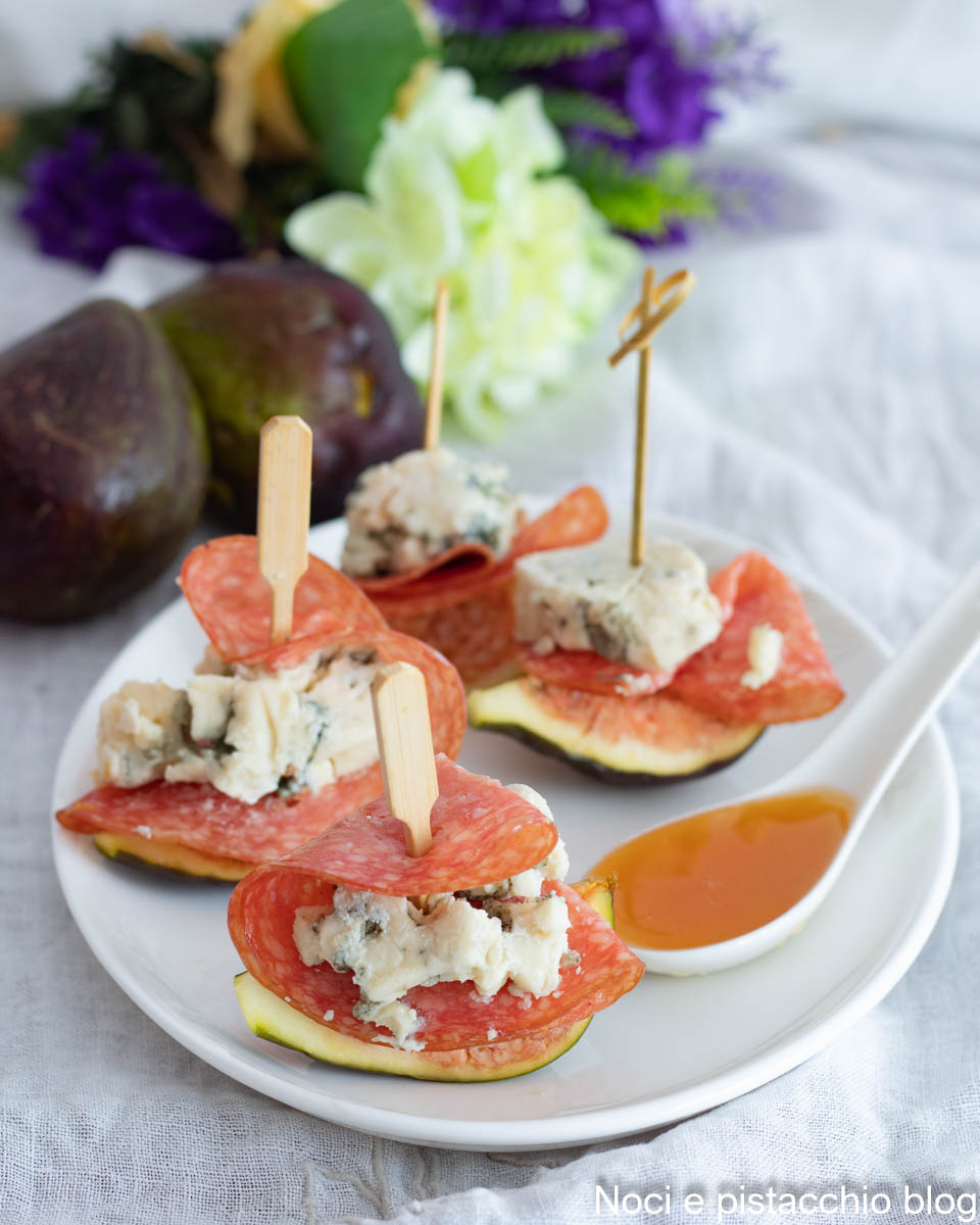 fichi gorgonzola e salame antipasto sfizioso