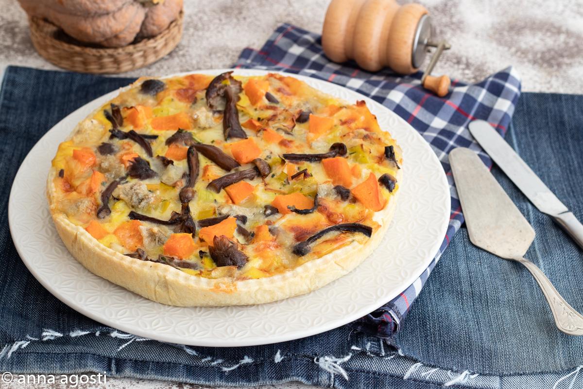 Rustico zucca funghi e piatto unico sfizioso semplice