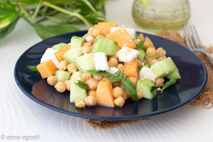 Insalata Ceci Melone Feta e Cetrioli