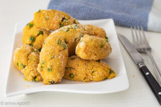 Crocchette di cous cous con piselli