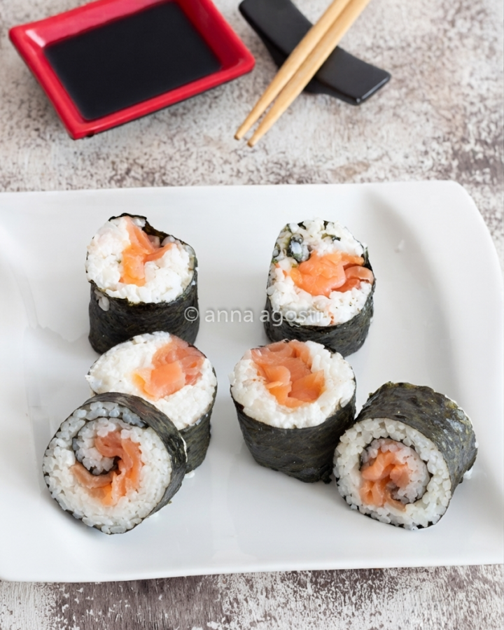 Hosomaki al Salmone Affumicato