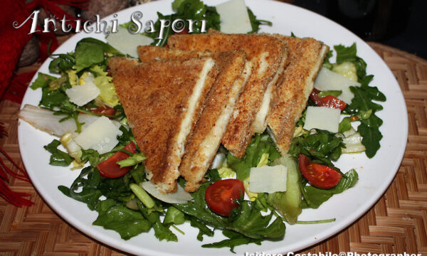 Provola in carrozza cotta al forno.