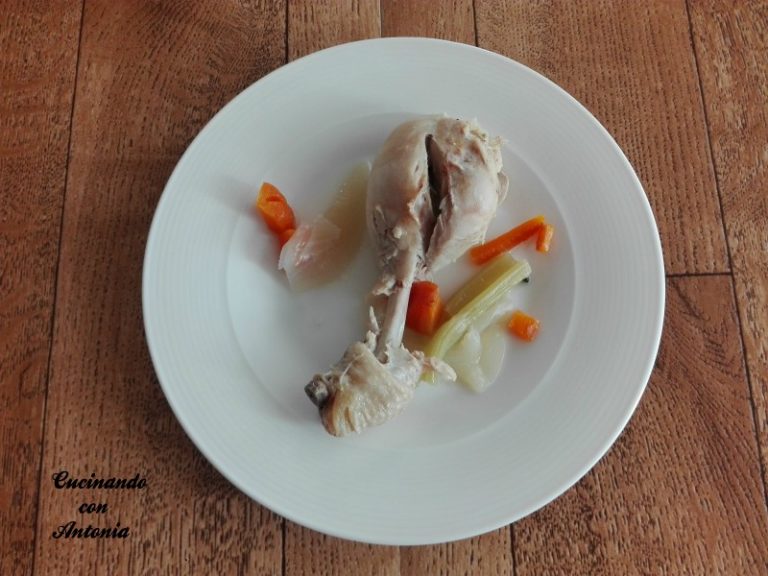 Pollo-bollito-768x576.jpg