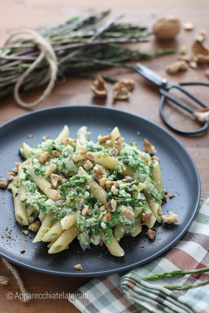 pasta con asparagi selvatici