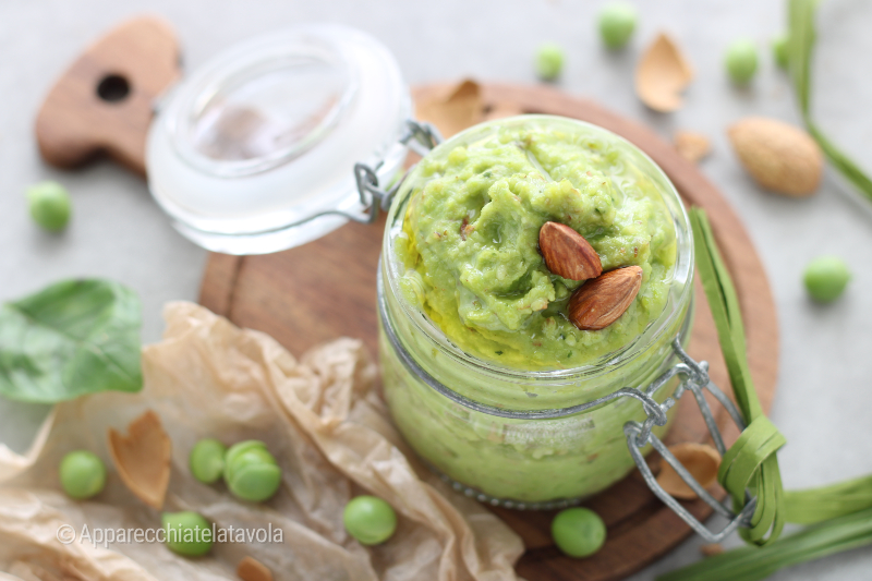 pesto di piselli e mandorle