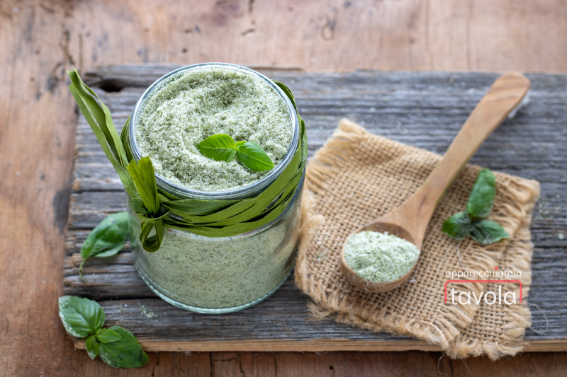 Sale aromatizzato al basilico