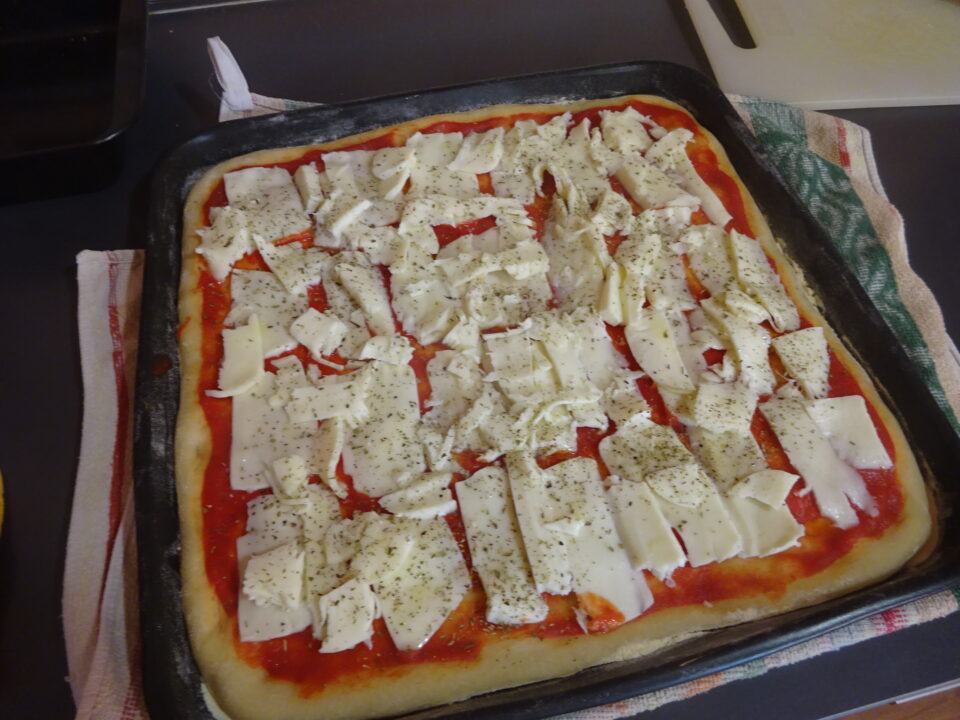 Pizza Margherita in teglia