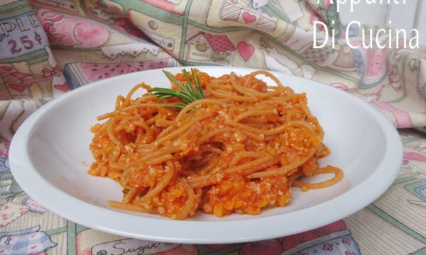 SPAGHETTI DI LENTICCHIE CON RAGU’ DI VERDURE