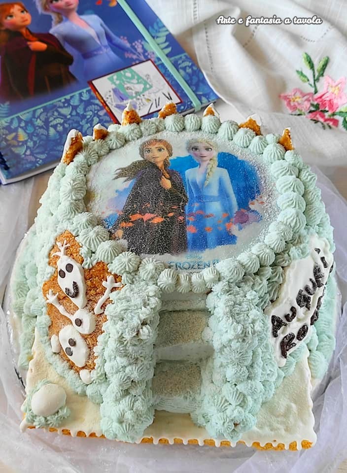 Torta castello Frozen, torta compleanno