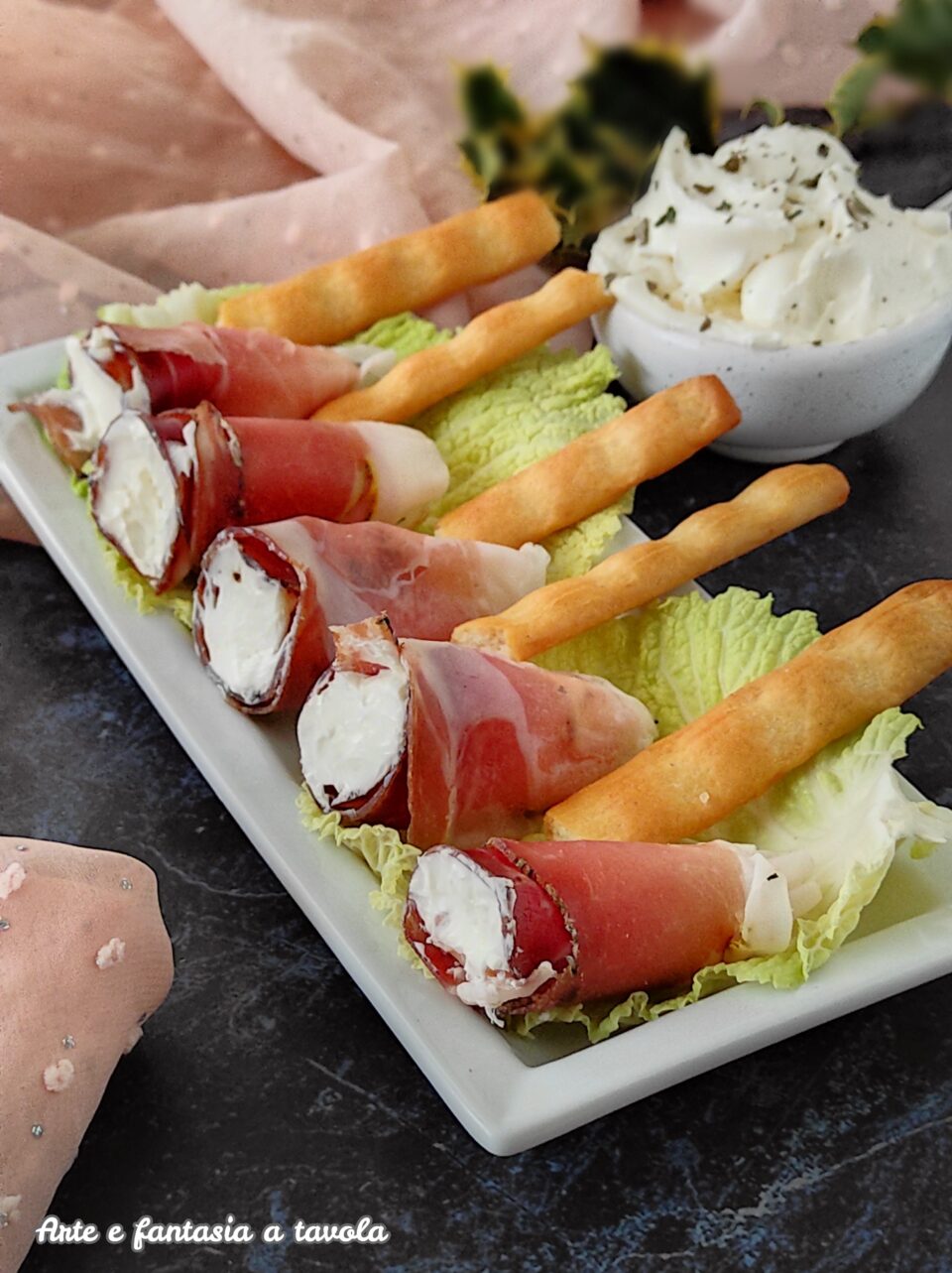 Involtini di speck e formaggio
