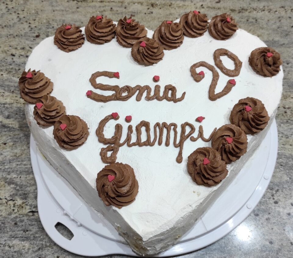 Torta a cuore anniversario