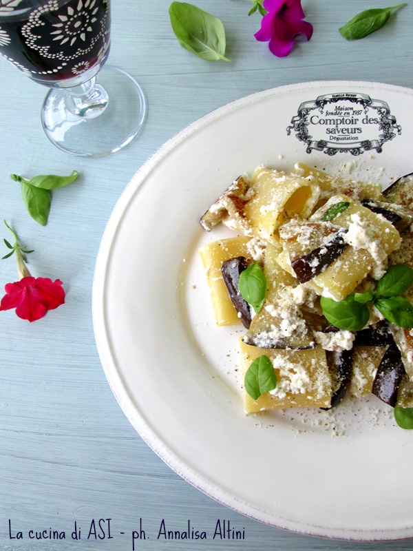 Paccheri melanzane e ricotta - Primo piatto cremoso e buonissimo