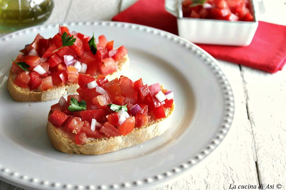 Crostini con picadillo