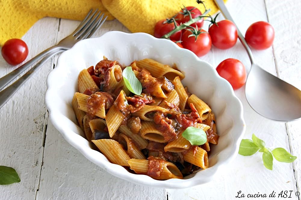 Pennoni rigati alle melanzane