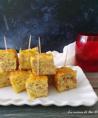 bocconcini rustici con salsiccia e formaggio, antipasto al forno facile e veloce perfetto anche per le occasioni importanti