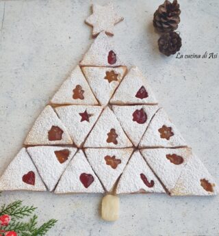 albero dell'avvento con frolle e marmellata