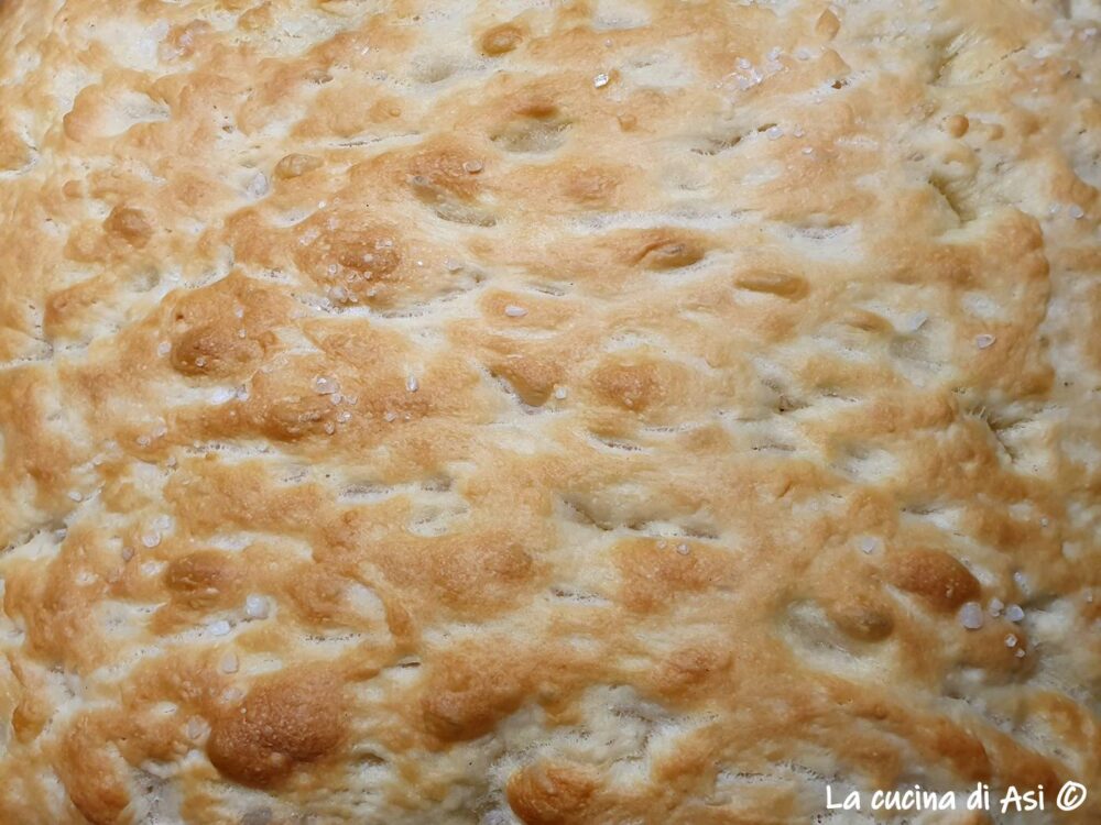 focaccia sofficissima genovese dopo la cottura