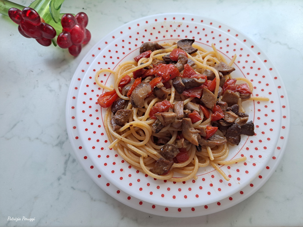 Pasta Funghi Porcini e Pomodorini1 firma mia
