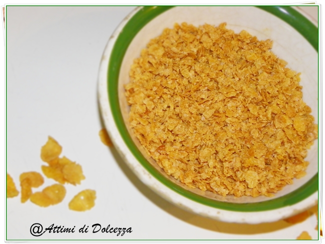 BASE DI CORN FLAKES E CIOCCOLATO BIANCO
