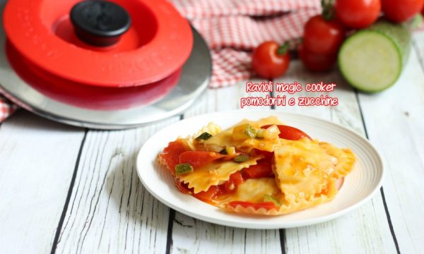 Pasta ripiena Magic cooker pomodori e zucchine