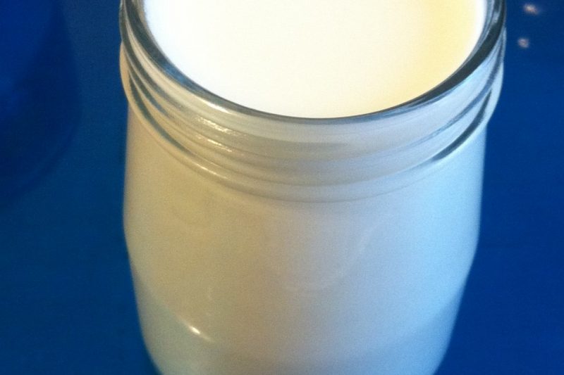 Yogurt fatto in casa (ricetta light)