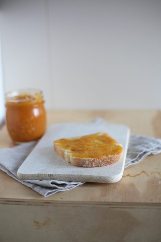 marmellata alle pesche e cannella