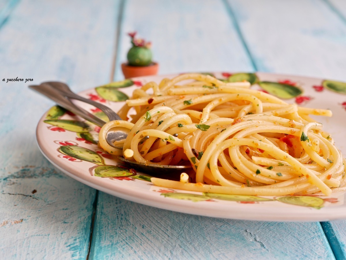 Spaghetti con pomodori secchi [capuliato]