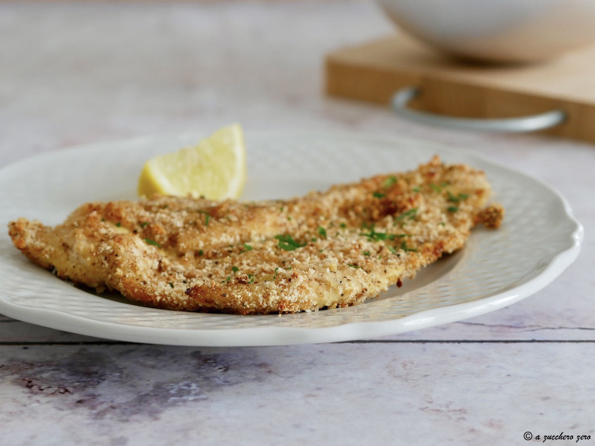 Petto di pollo panato al limone light | cotoletta di pollo con panatura senza uova