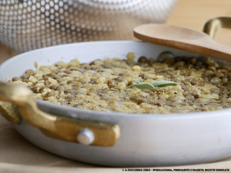 Minestra di lenticchie e zucca | cremosa con pasta integrale