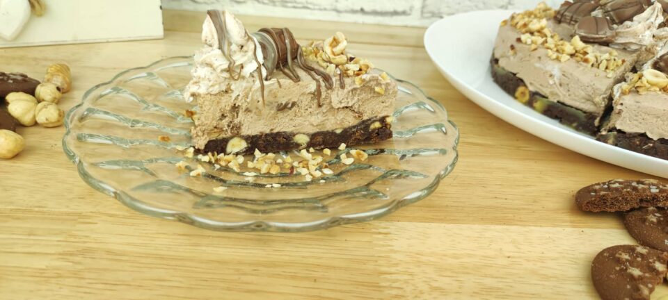 Torta gelato Kinder Bueno