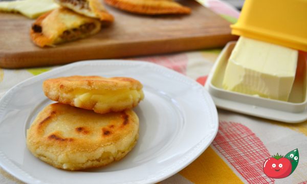 Arepas al formaggio – Ricetta colombiana