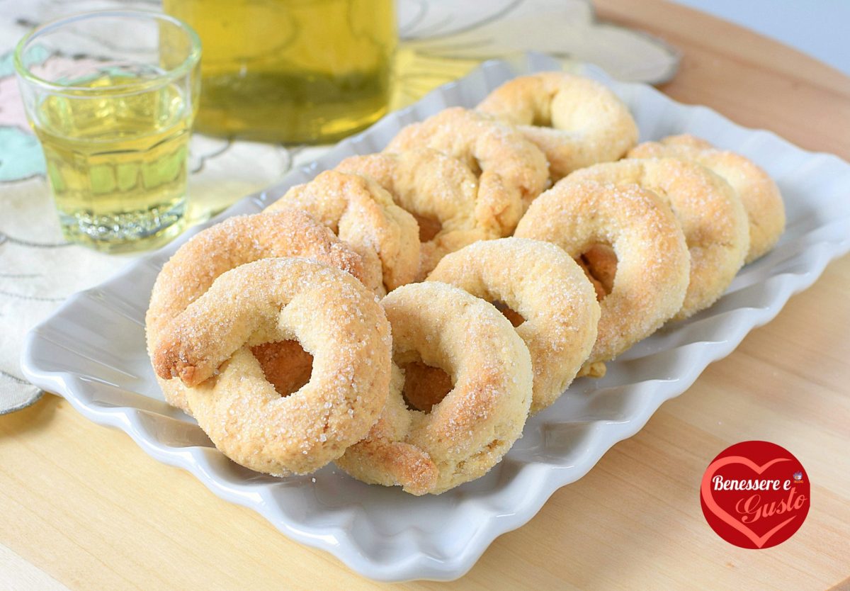 tarallini al limoncello