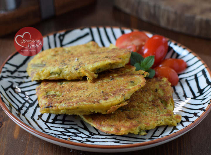 Focaccine con farina di ceci e verdure