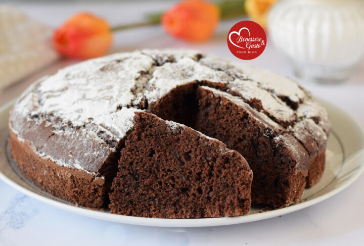 torta al cioccolato all'acqua calda