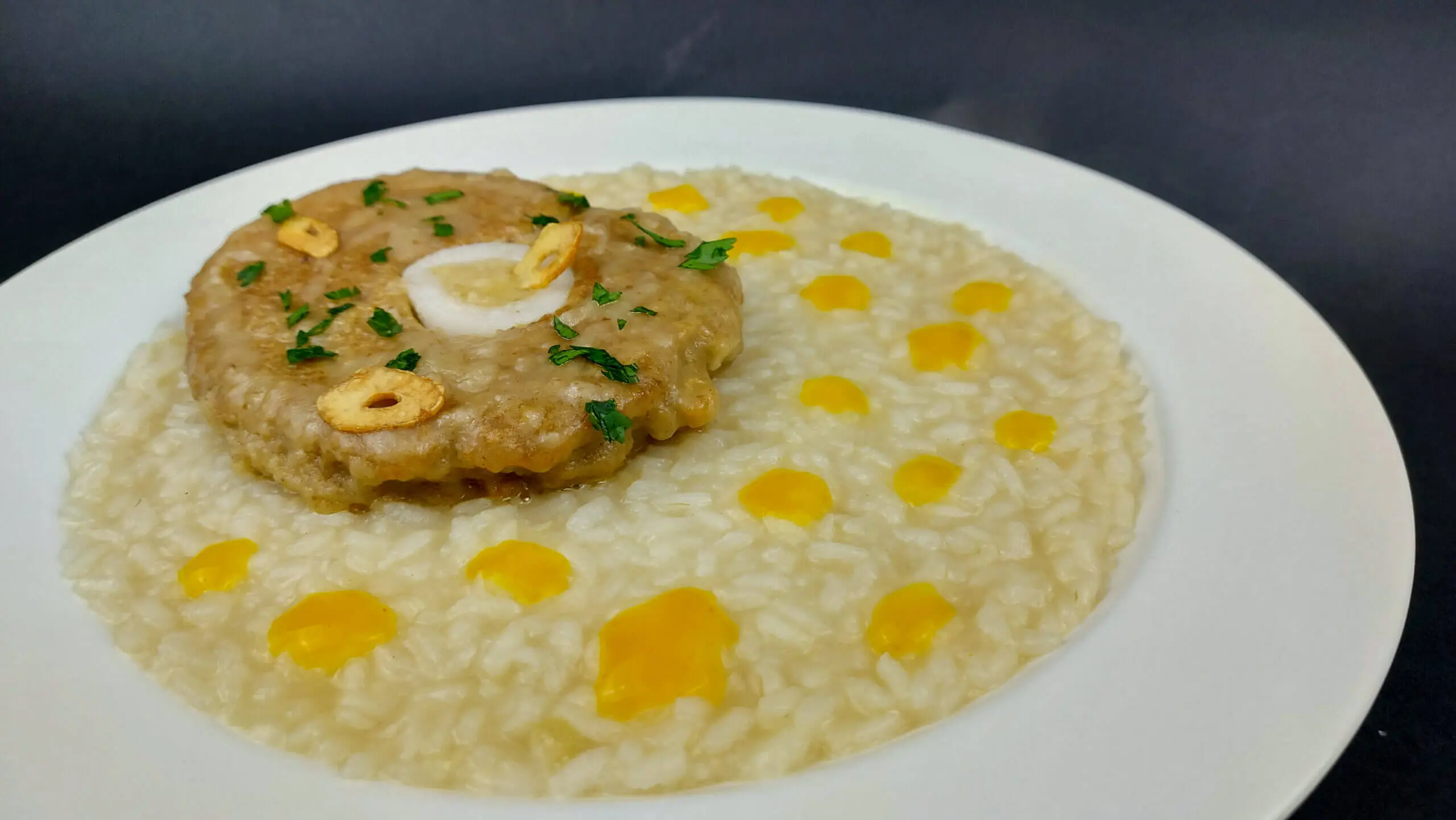 Ossobuco vegano con risotto allo zafferano