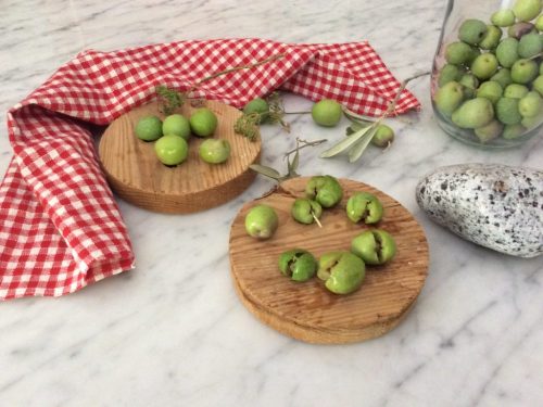 Olive verdi schiacciate o ” pistati”